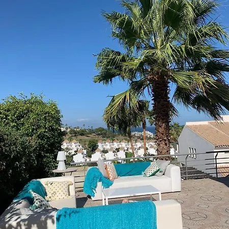 Rosa Luxury Private Large To Rent Villa Manilva